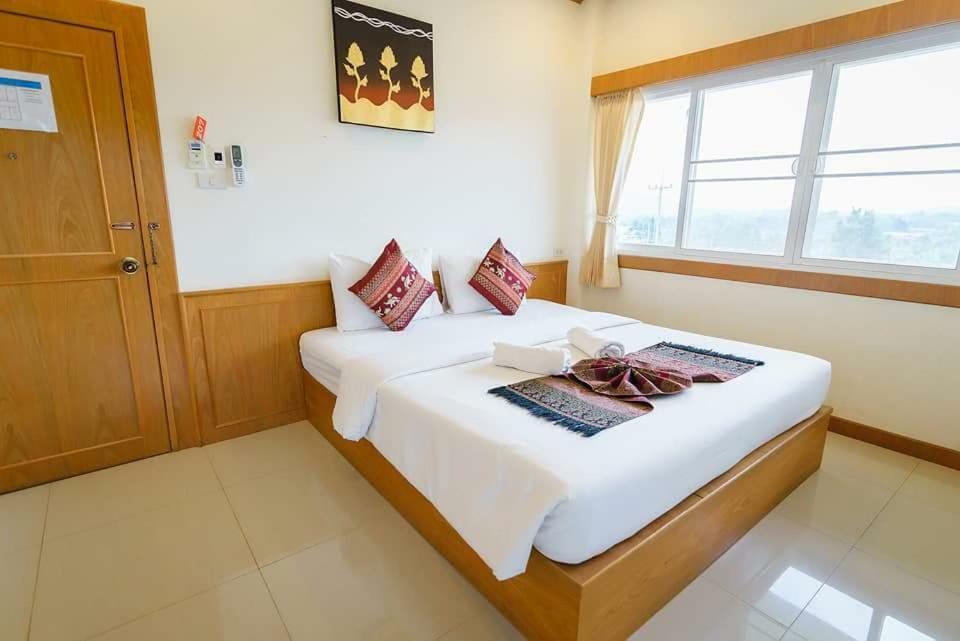 Phurua Mantra Hotel Exterior foto
